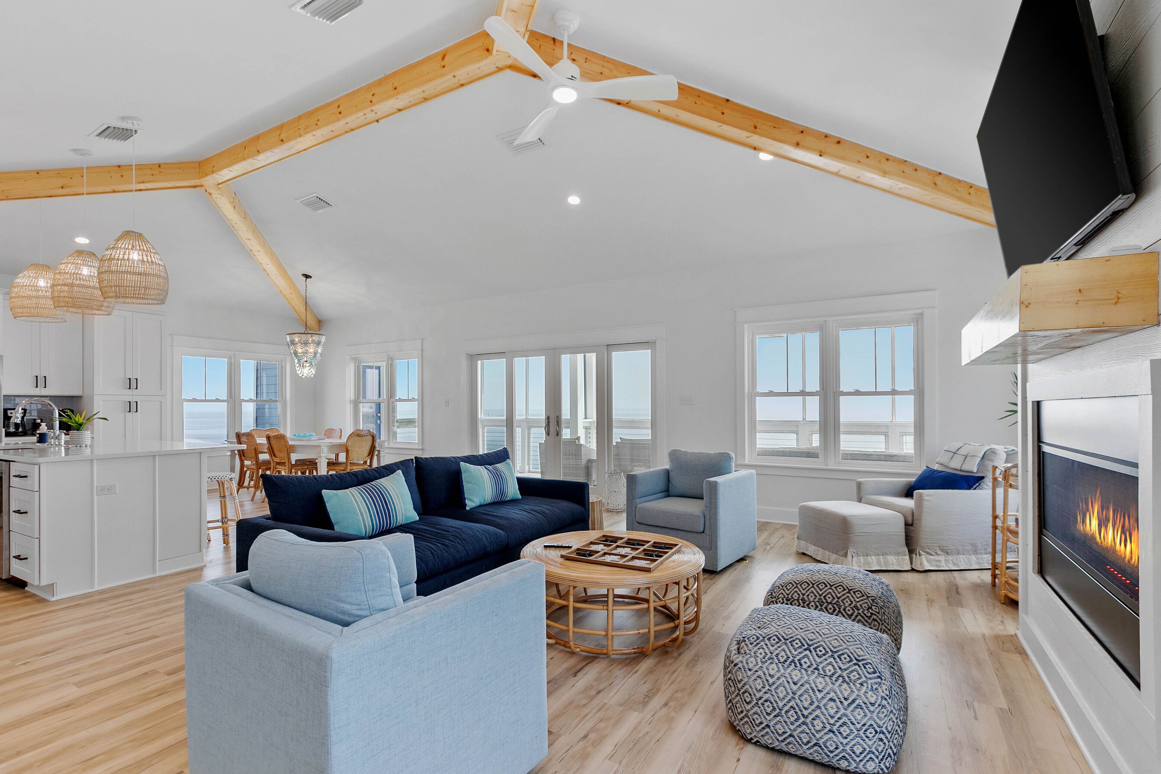 Stunning new beach house right on the sand!