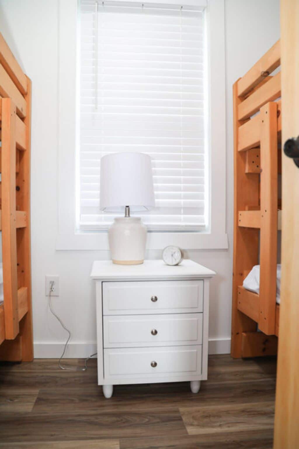 Deluxe Cabin 5 - Hartman Center