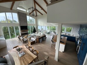 スマートテレビ、暖炉