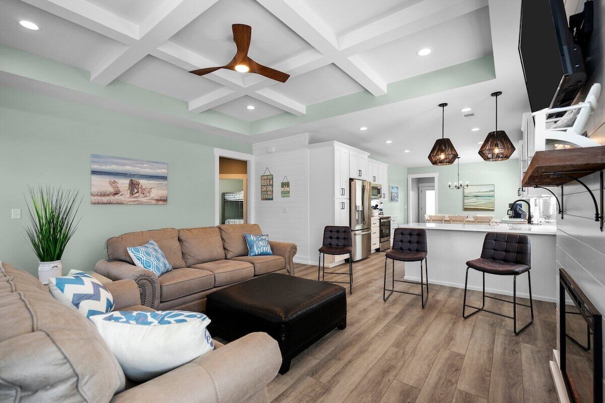 Oak Island, NC - Sea Salt Breeze