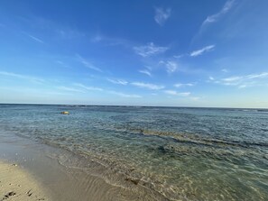 Beach nearby - APPARTEMENT 3* ALL COMFORT, BEACH and PRIVATE SWIMMINGPOOL (Saint-François)