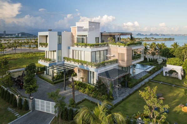 Panoramic Villa | Floor plan - Sun Grand Feria (Ha Long)