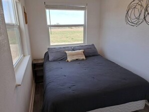 1 habitación, wifi y ropa de cama