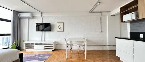 City Apartment | Interior