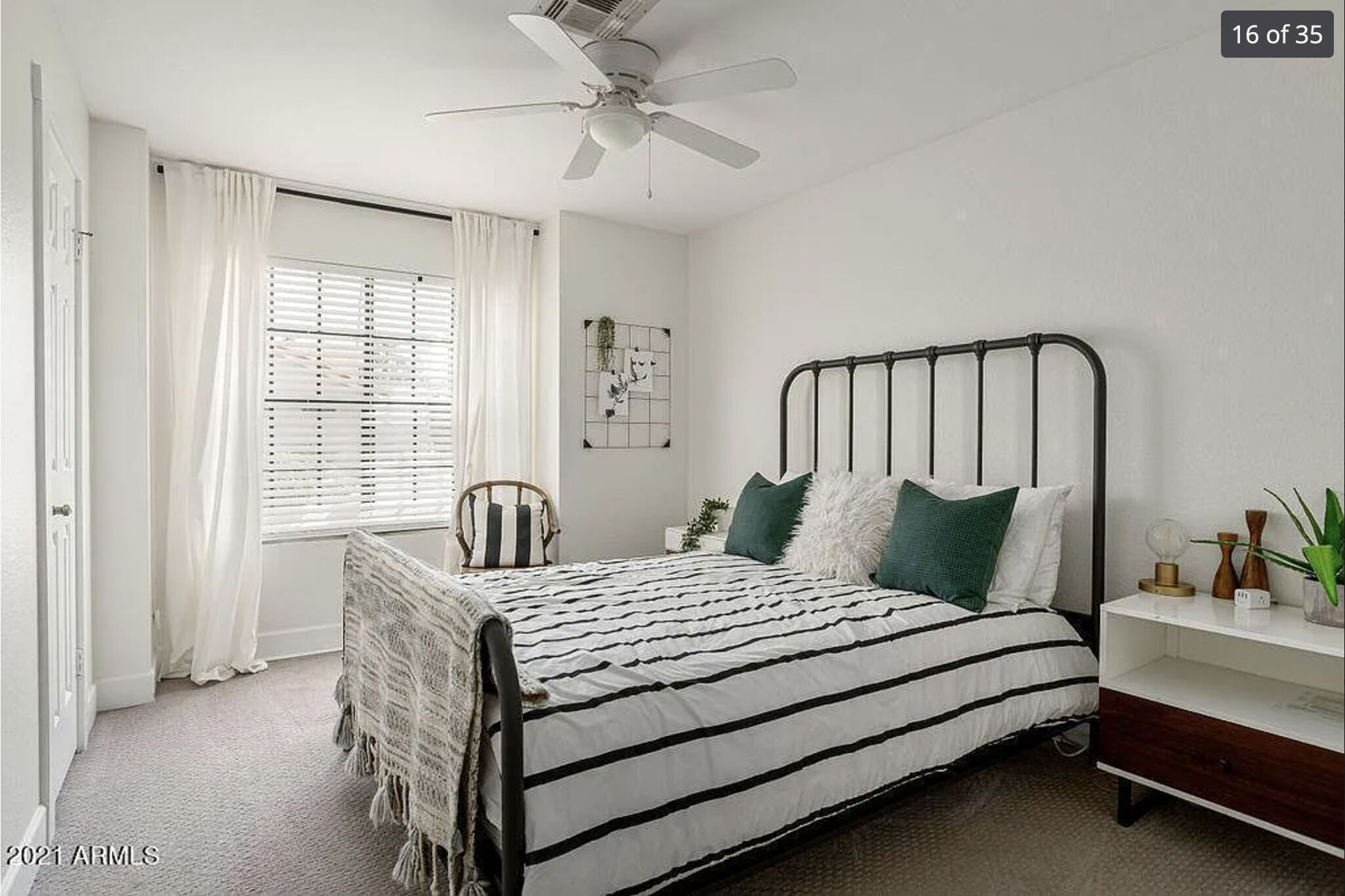 Peaceful Desert Haven w BBQ, Pool, Foosball