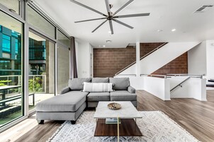 Televisión de pantalla plana