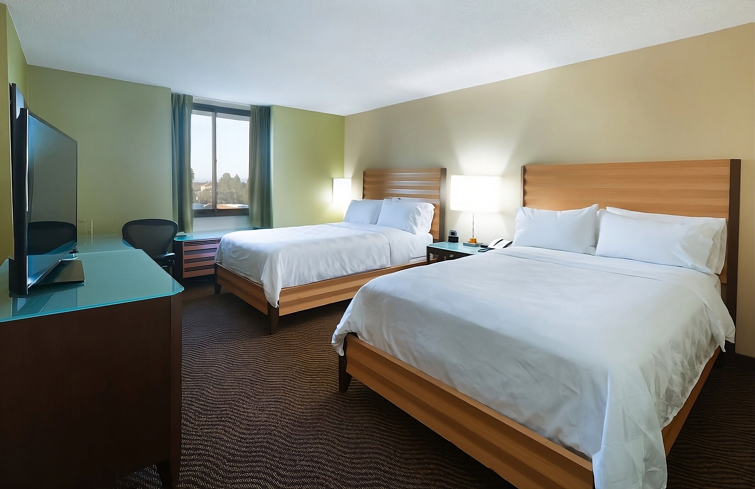Discover Winchester Mystery House! 2 Comfortable Units, Free Airport Shuttle!