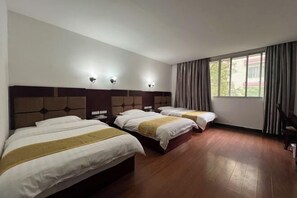 Room - Jiulong Hotel (Guilin High Speed Railway North Station Shop) (Lingchuan)