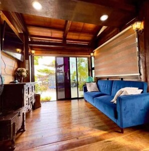 Living area - Log Cabin for Families/Barkadas (Cebu City)