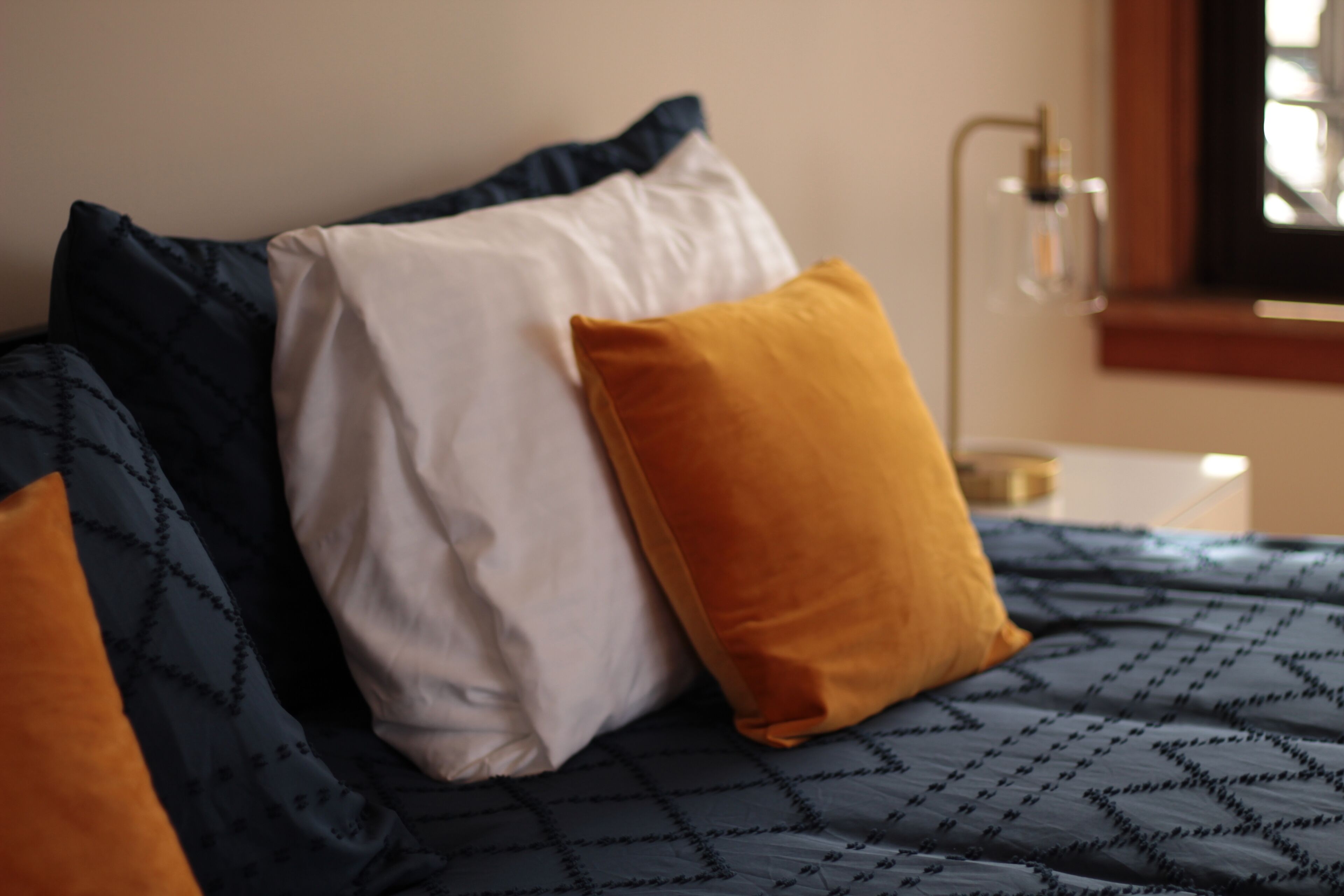 The Exchange 23 | Historic Bldg, 1 BR, Dwntwn