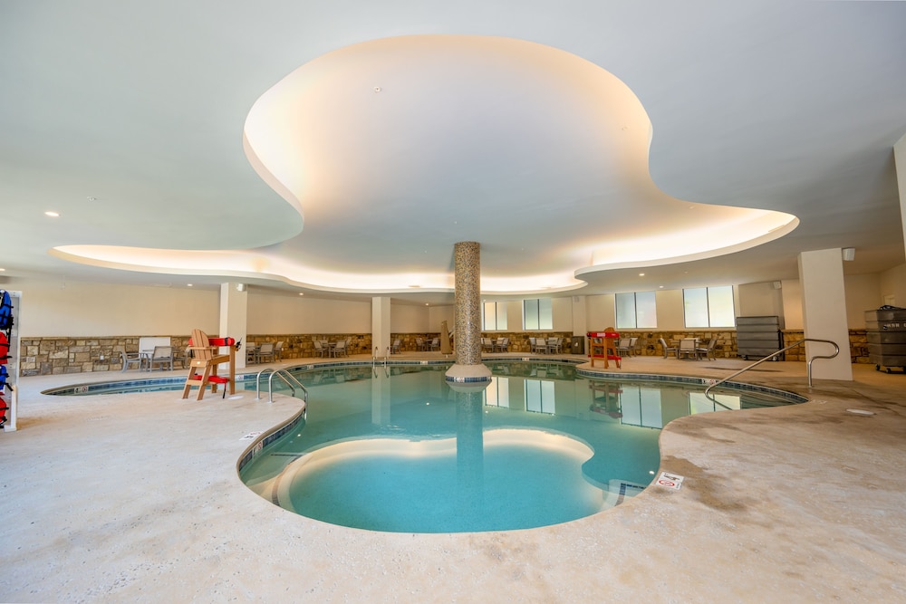 Dollywood's HeartSong Lodge & Resort by null