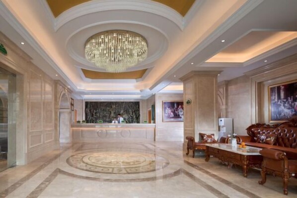 Lobby - Vienna Hotel (Shenzhen Longcheng Vanke Li Jixiang Metro Staion) (Shenzhen)
