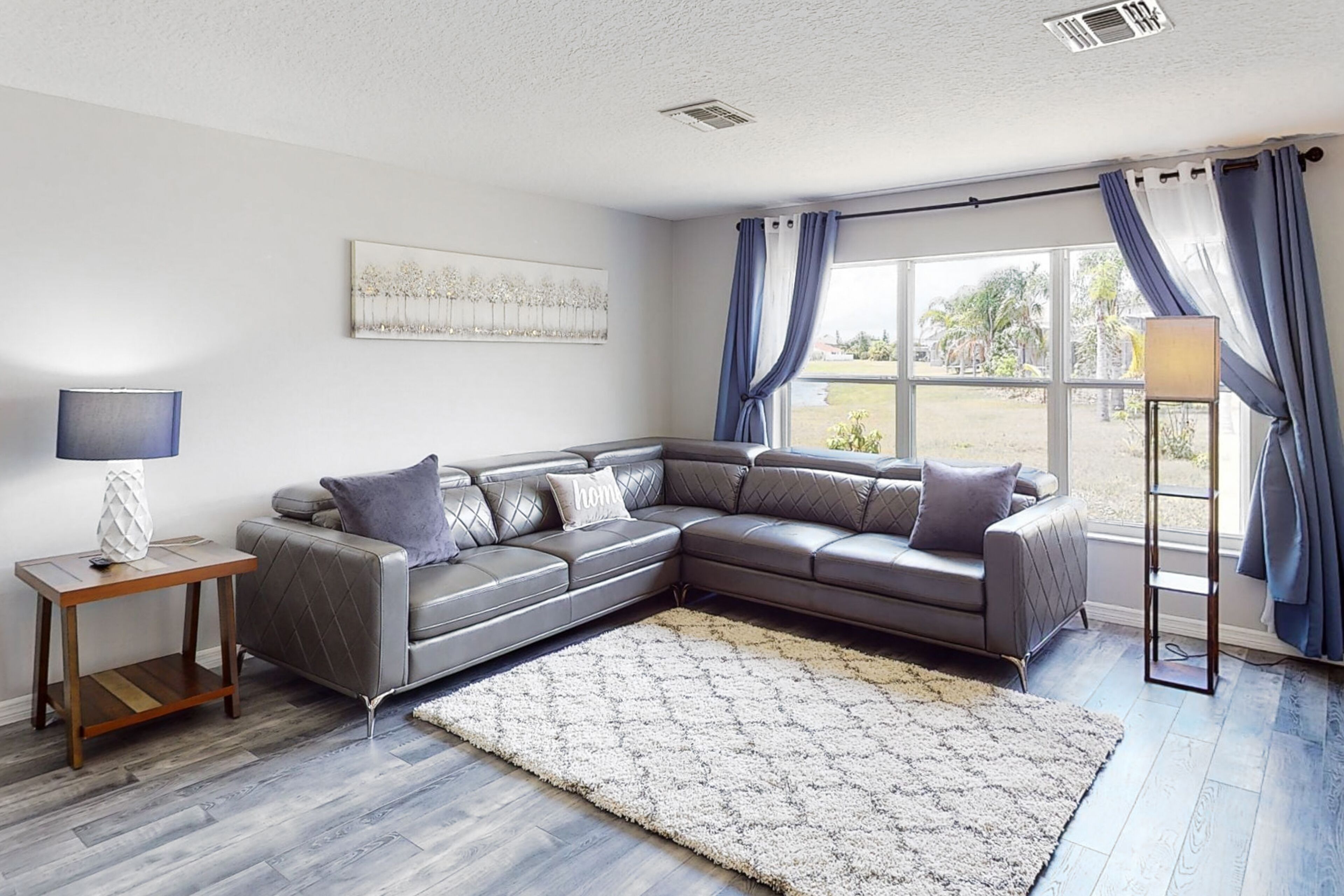 Dog-friendly home with lake views, Ping-Pong, air hockey, streaming, W/D, & AC