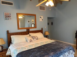 3 makuuhuonetta, ilmainen Wi-Fi, vuodevaatteet