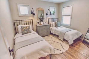 2 habitaciones, escritorio y wifi gratis 