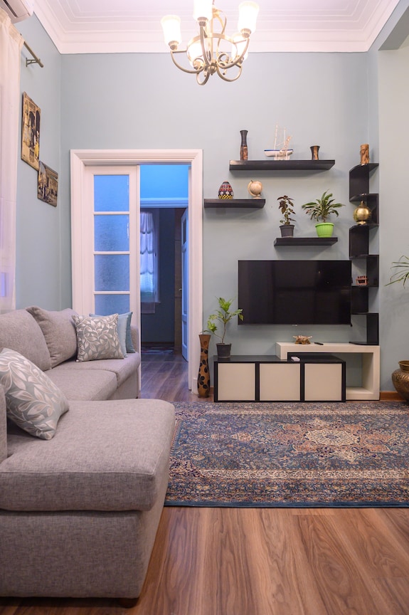 The Place4 Downtown Nest Apartment - Cairo