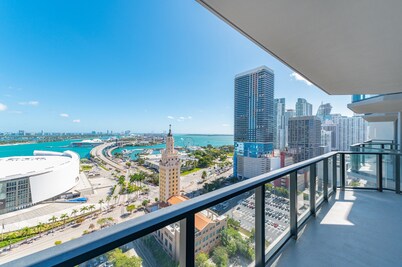 Global Luxury Suites Miami Worldcenter