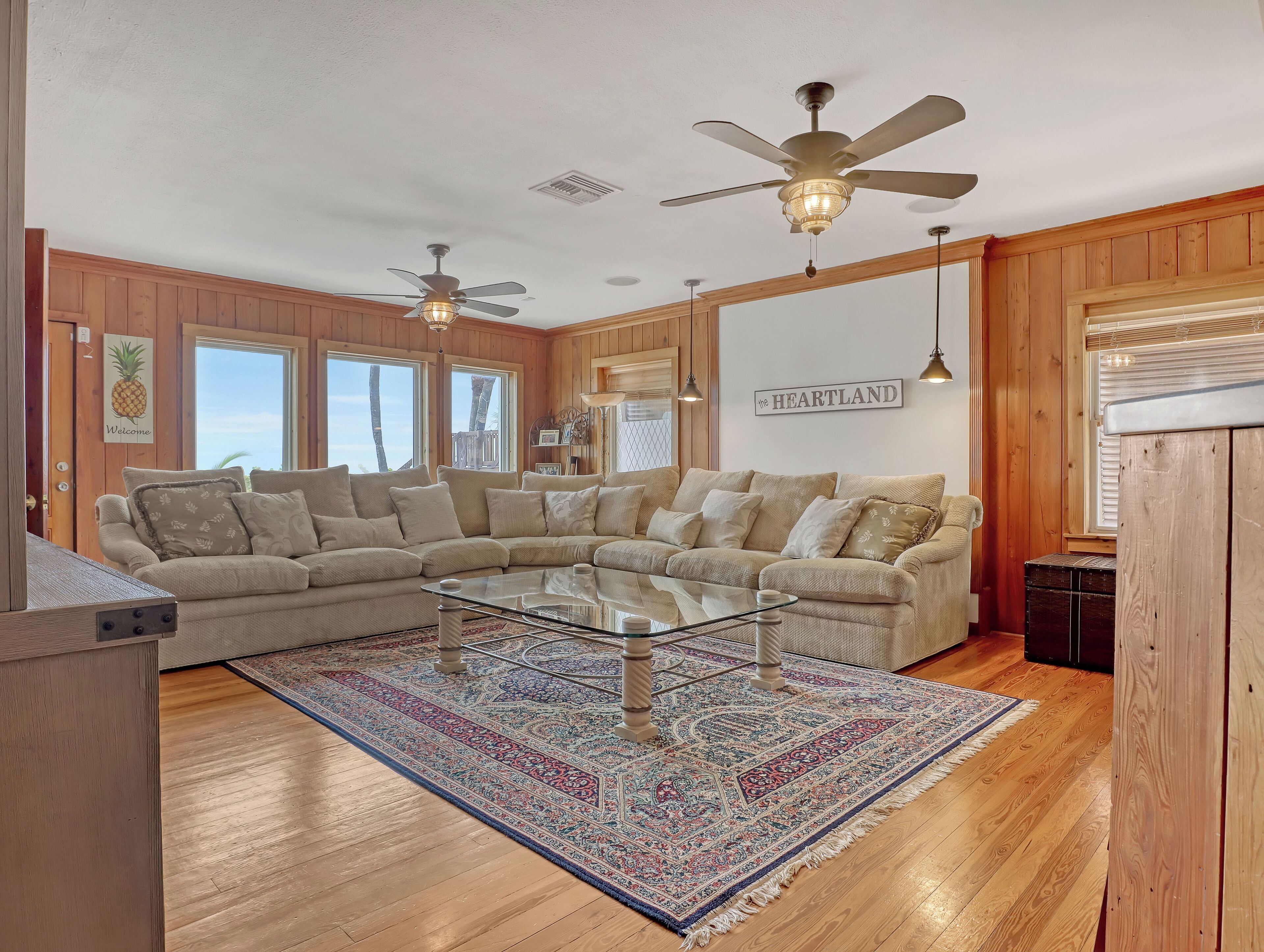 The Heartland: a beach front cottage with vintage charm