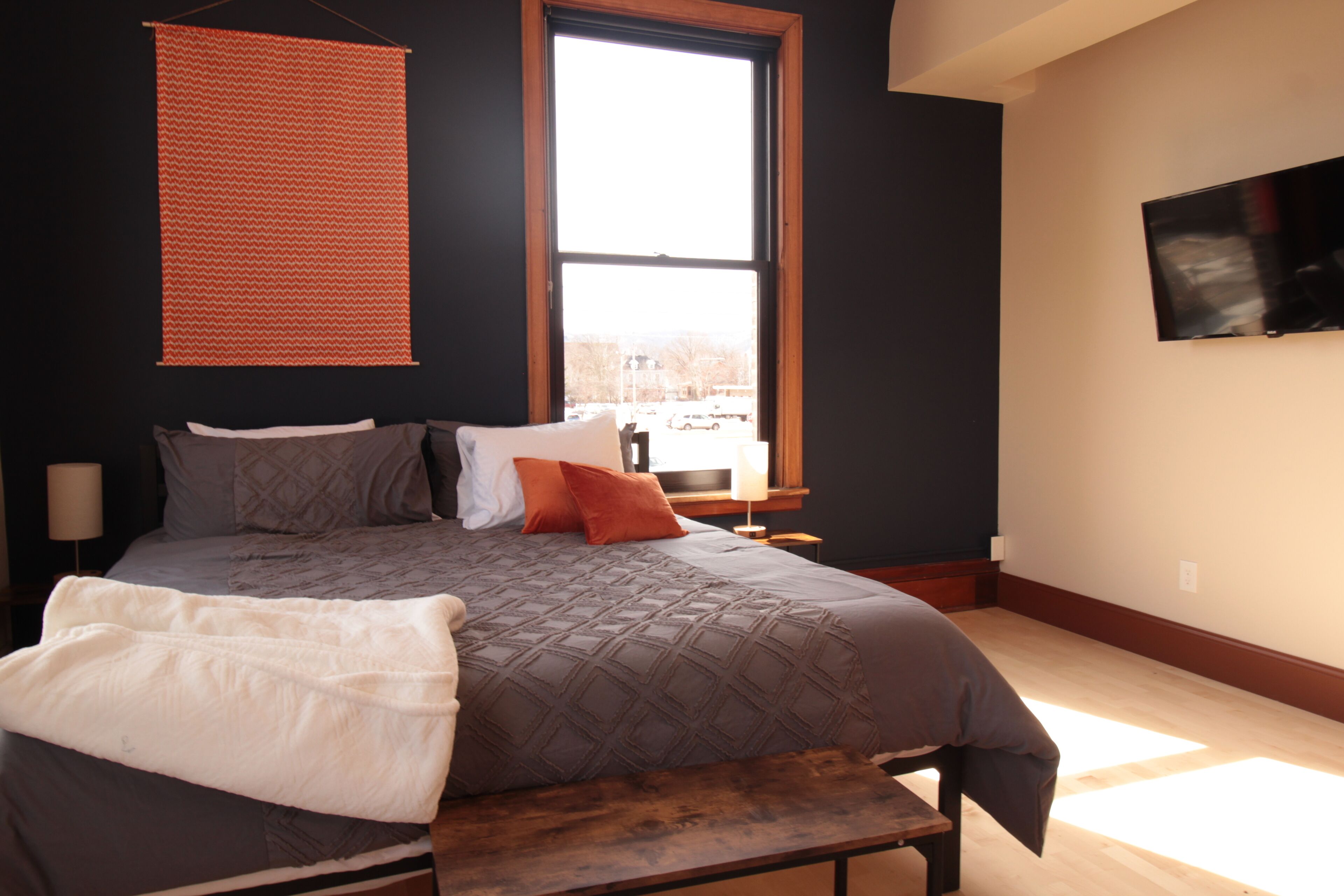 The Exchange 24 | Historic Bldg, Studio, Dwntwn