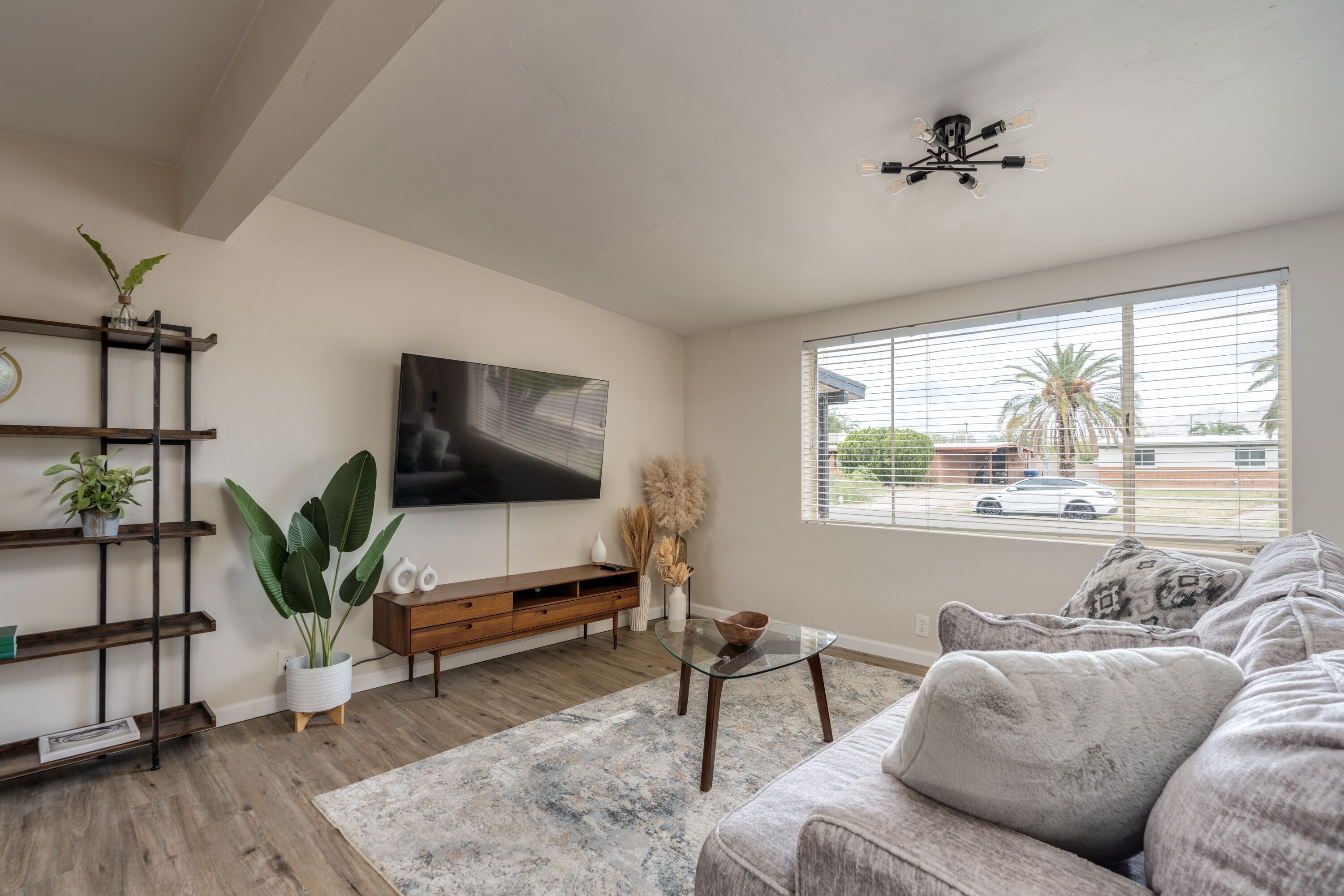 Modern Red-Brick Desert Hideaway