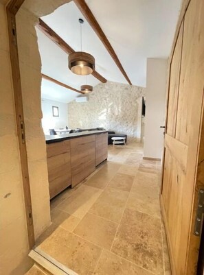 Interior - Le 15 charming 4-person apartment (Maussane-les-Alpilles)