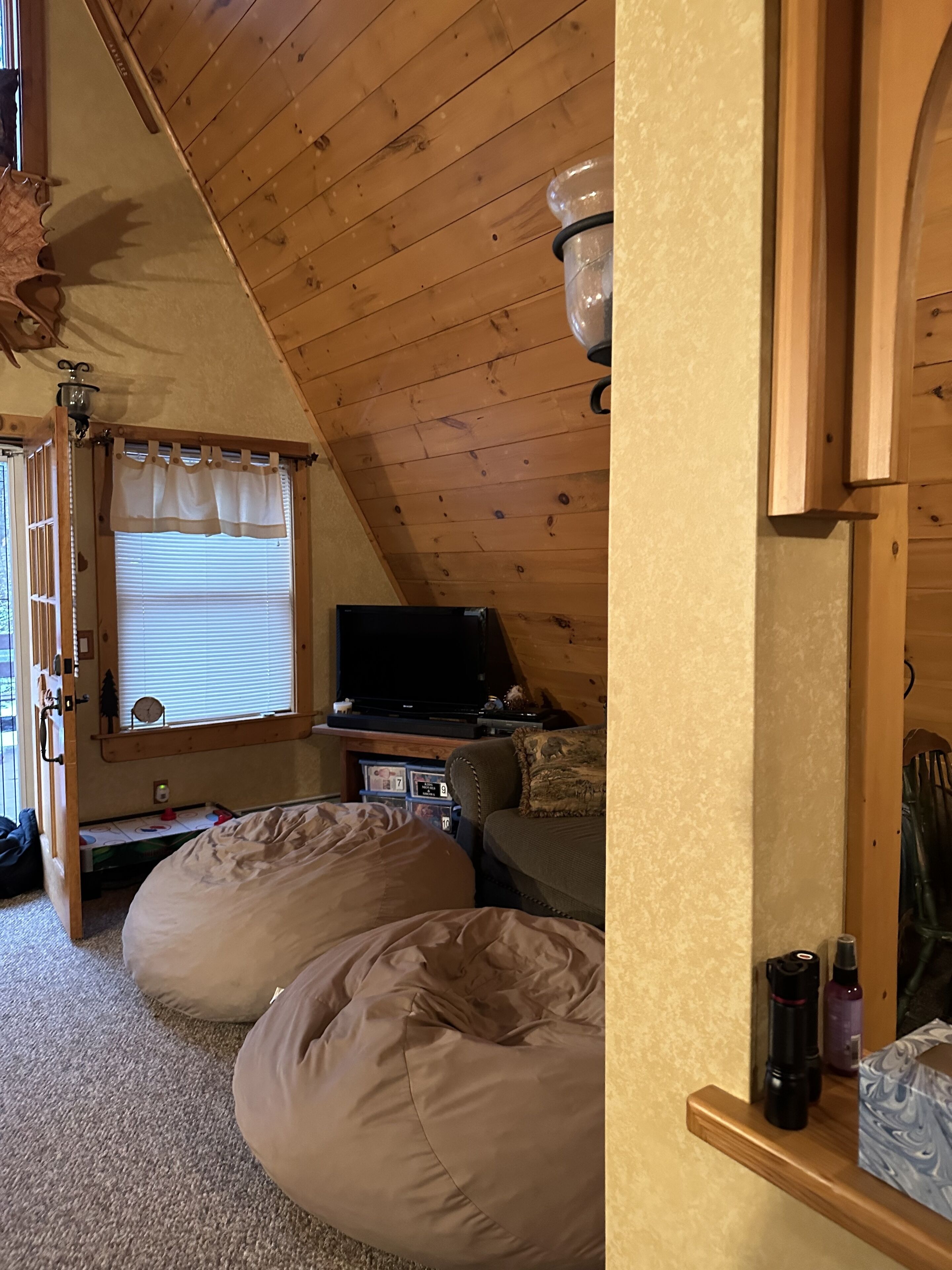 Charming A-Frame Near all the Best parts of the Berkshires!