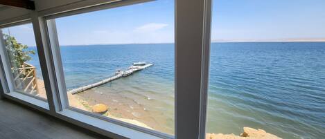 5 habitaciones, ropa de cama de alta calidad y cubrecamas