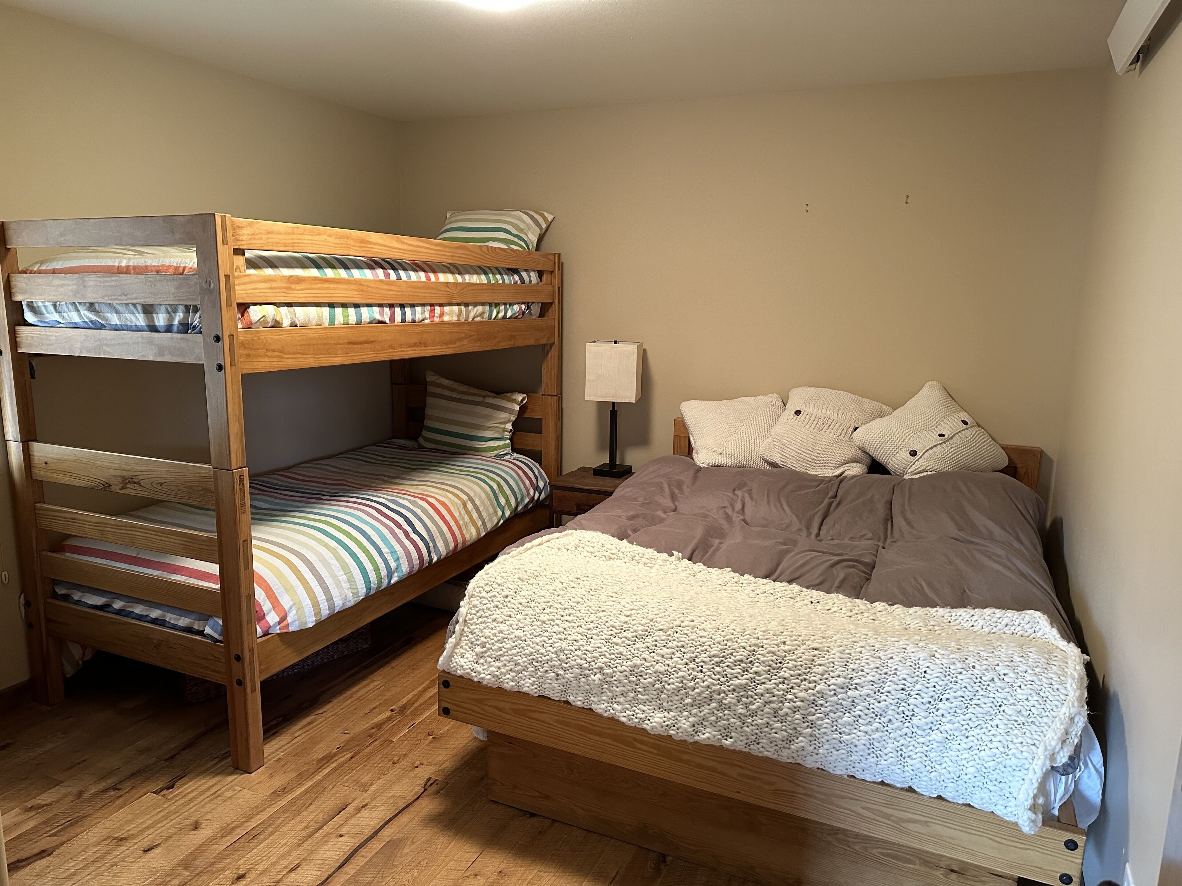 Red Cliffs Cabin, surrounded by nature. Natural swimming pond and trout river.