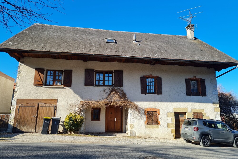 Entire house, quiet and at the gates of Annecy