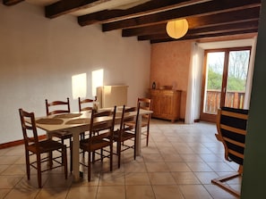 Dining - Entire house, quiet and at the gates of Annecy (Annecy)