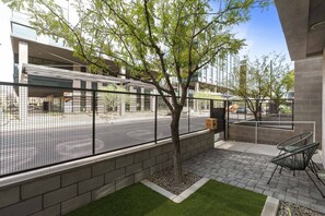 Economy Apartment | Terrace/patio - Tempe Studios (Tempe)