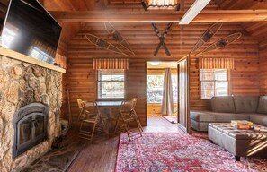 Living area - Private cabin with private skate ramp in forest  (Big Bear Lake)