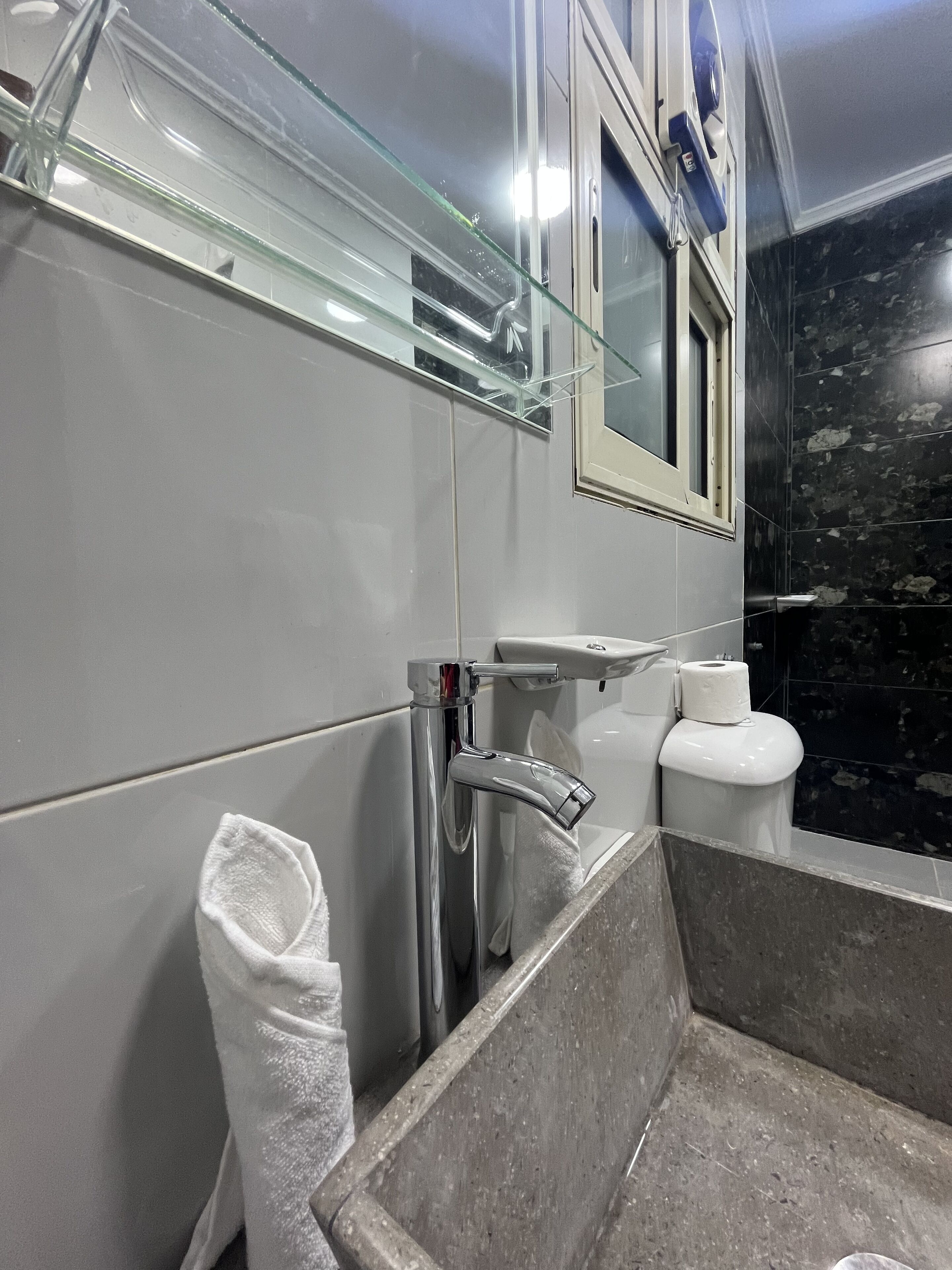 Photo - Crowne Pyramids View inn