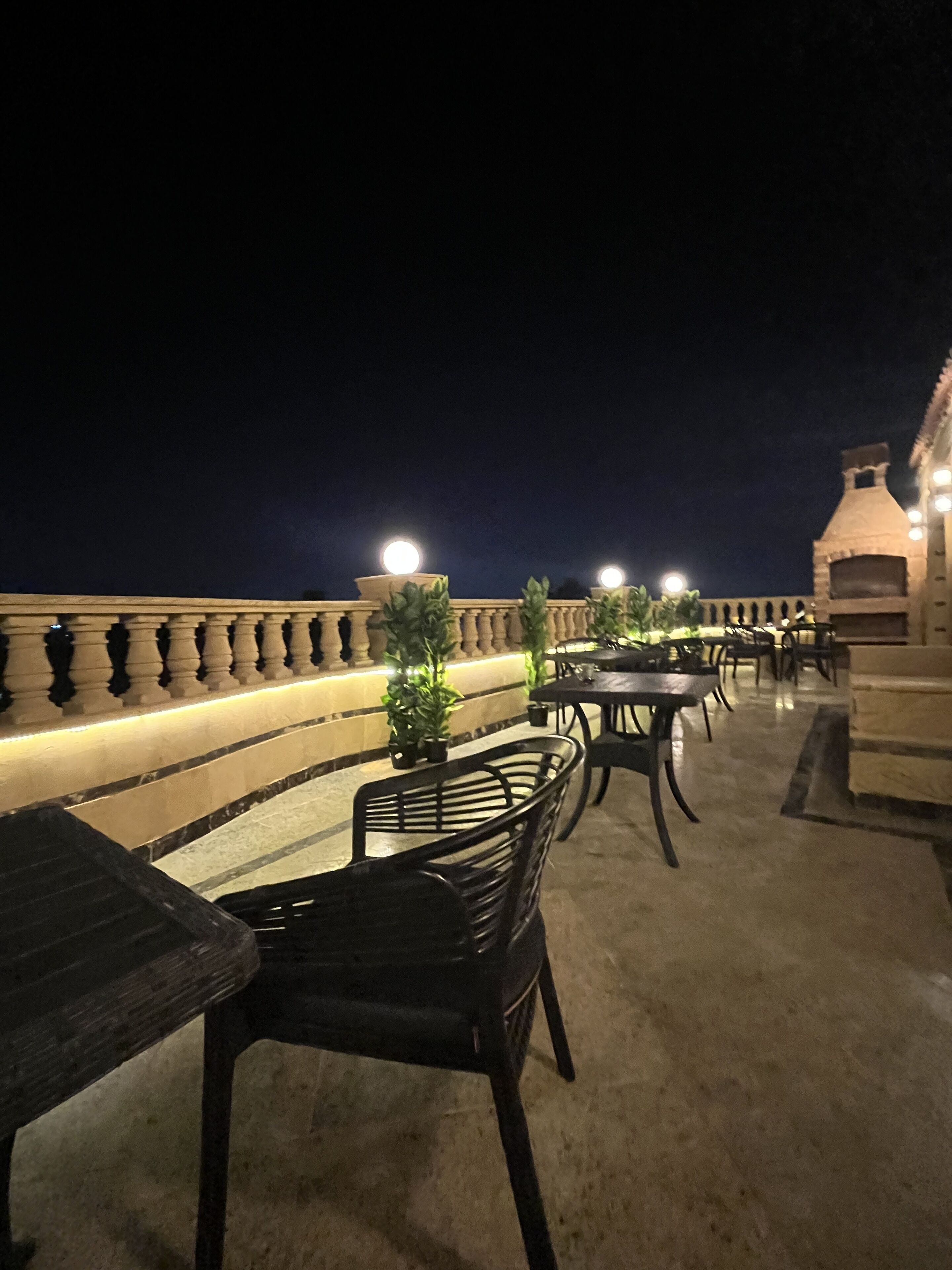 Photo - Crowne Pyramids View inn