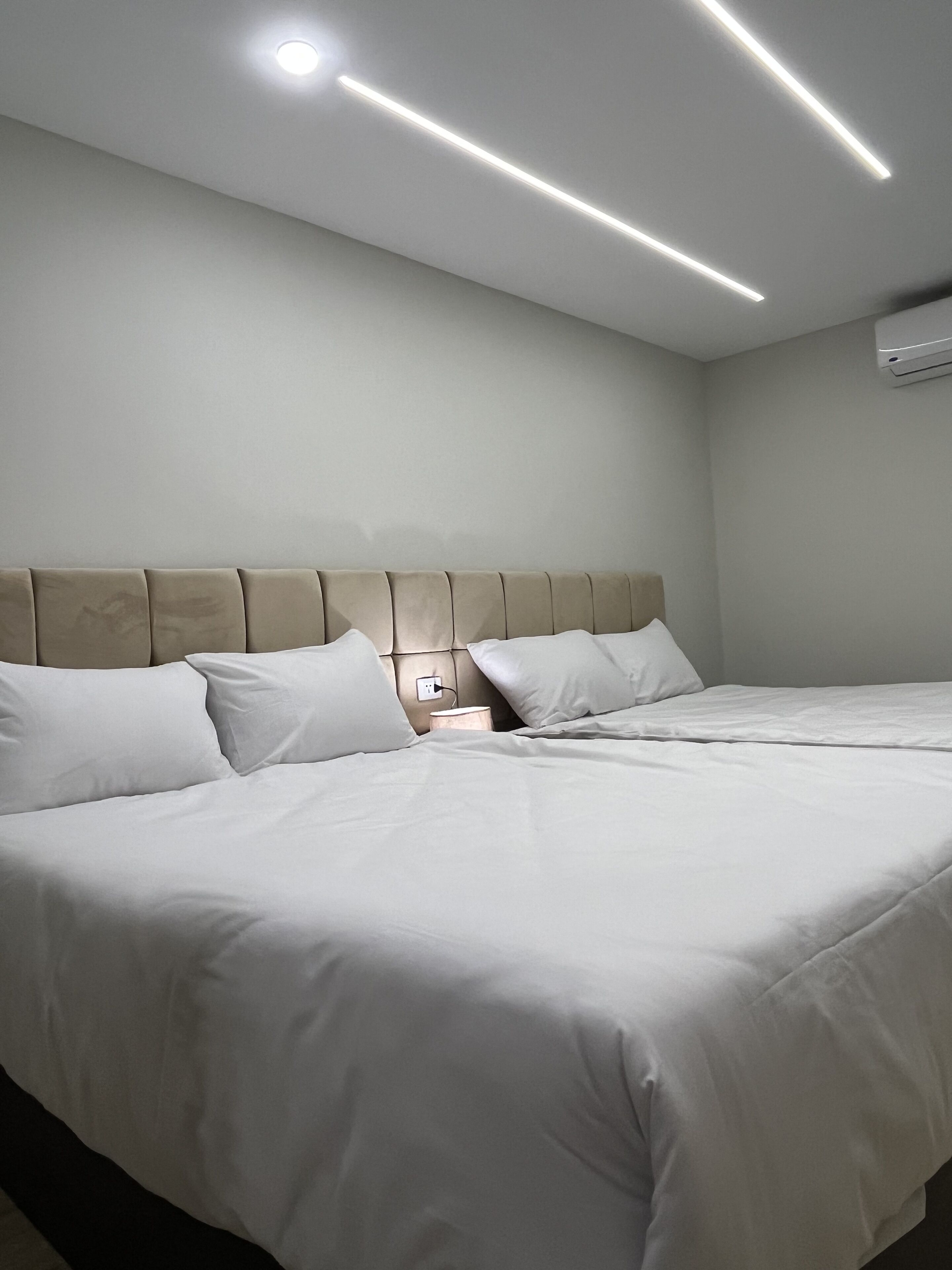 Photo - Crowne Pyramids View inn