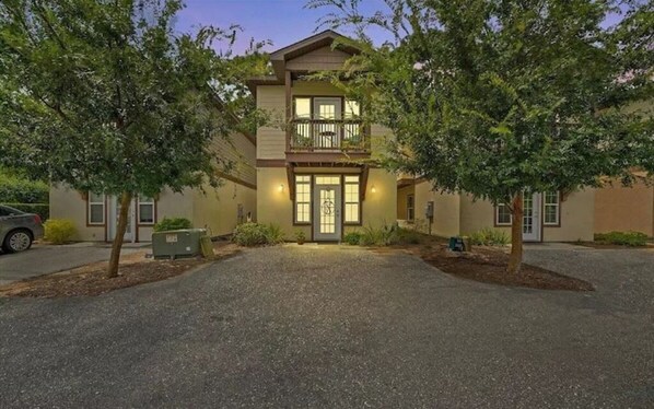 Exterior - Entire 3-Bedroom Home For Your Panama City Beach Escape! (Panama City Beach)