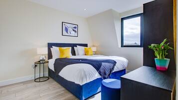 Apartment, Multiple Beds | 2 bedrooms, iron/ironing board, free WiFi, bed sheets