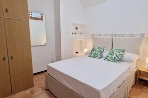 Villa | 4 Schlafzimmer, Bügeleisen/Bügelbrett, kostenloses WLAN, Bettwäsche