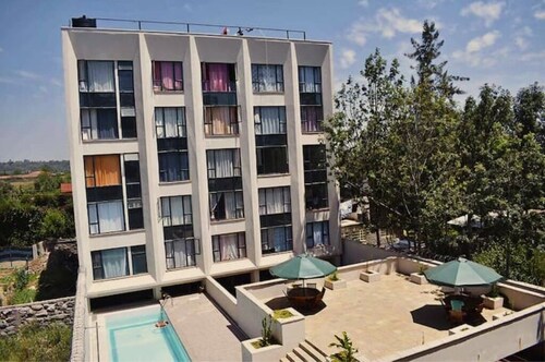 Lavish Condo with Swimming Pool Ongata Rongai