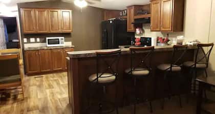 Spacious 3 BD/2 BA home close to 69 and 9A Hwy