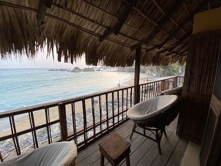 Panoramic Room | Terrace/patio