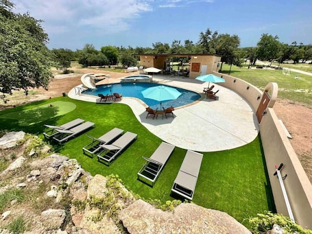 Pool. Tree Top Retreat-Pool-Playground-Brewery