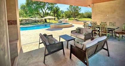 Tree Top Retreat-Pool-Playground-Brewery