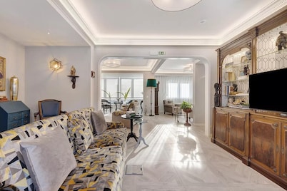 Impeccable 4-bed House in São Domingos de Rana