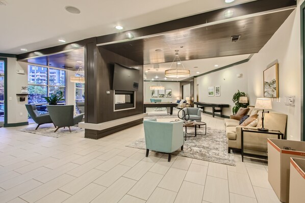 Lobby - Urban Comfort • 2BD Near Broadway & Nightlife (nashville)