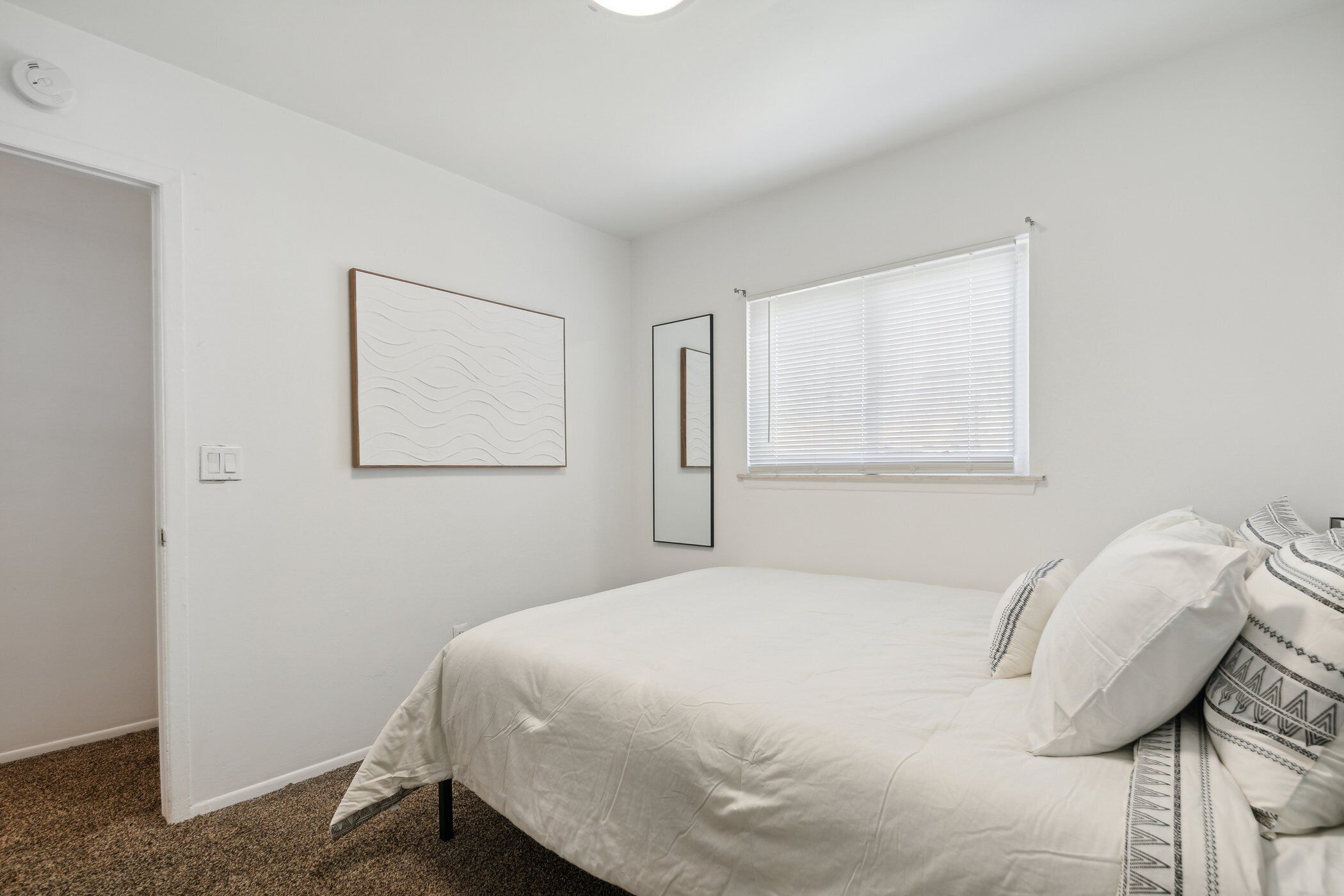 3 Bedroom Urban Retreat close to Downtown