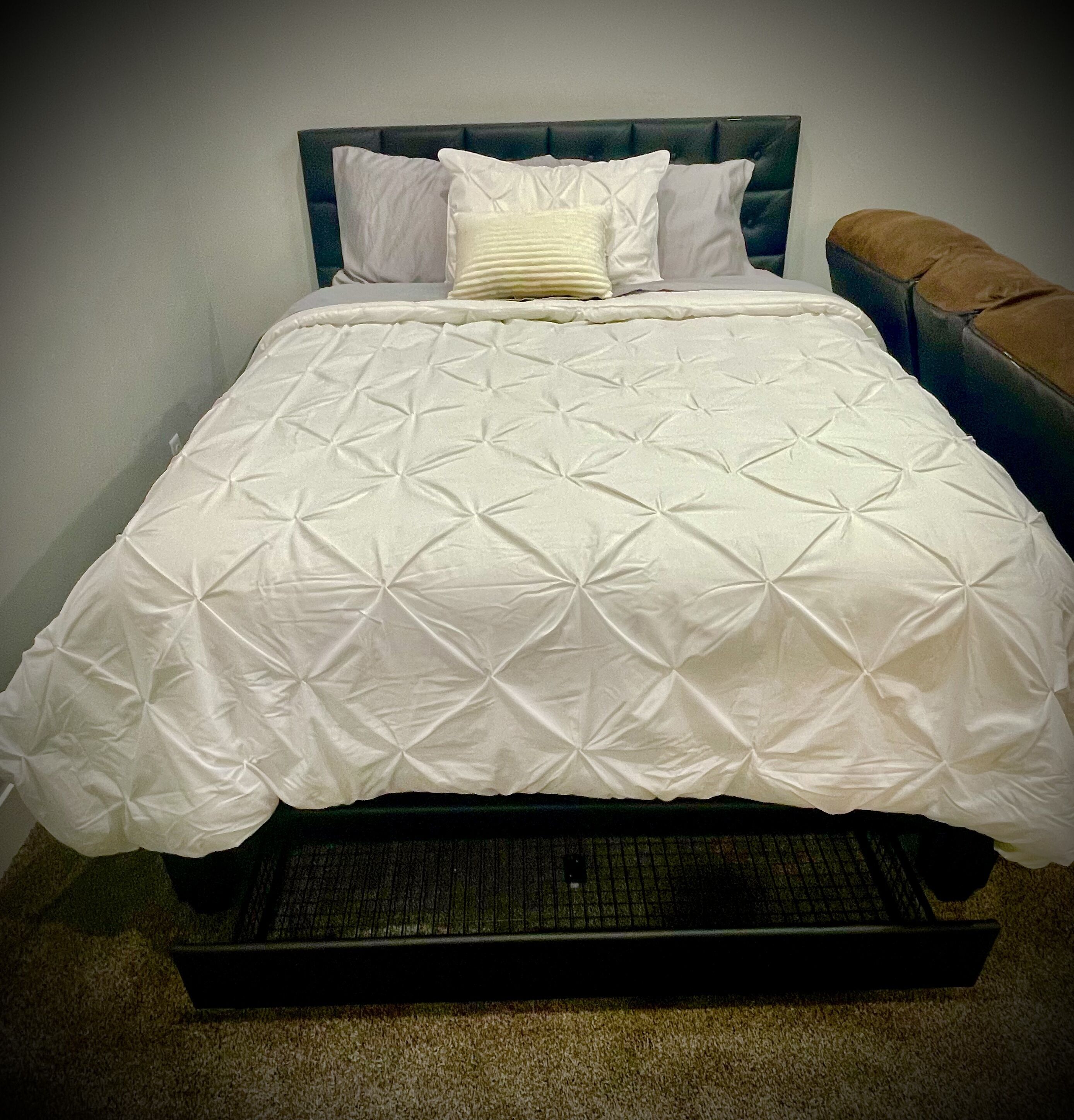 Modern Farmhouse Studio