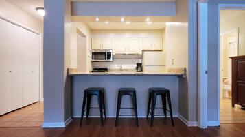 Fridge, microwave, oven, dishwasher