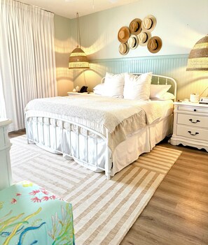 1 bedroom, iron/ironing board, travel crib, WiFi - Stay at a RESORT not just a condo!!! (Gulf Shores)