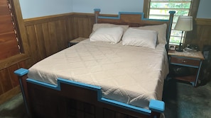 Economy Cabin | Premium bedding, pillow-top beds, in-room safe, blackout curtains - Howler Landing Vacation Rental (Bermudian Landing)